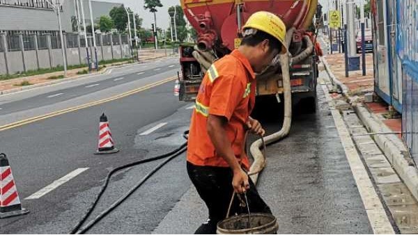 荷塘污水管道疏通清淤注意事项有哪些？